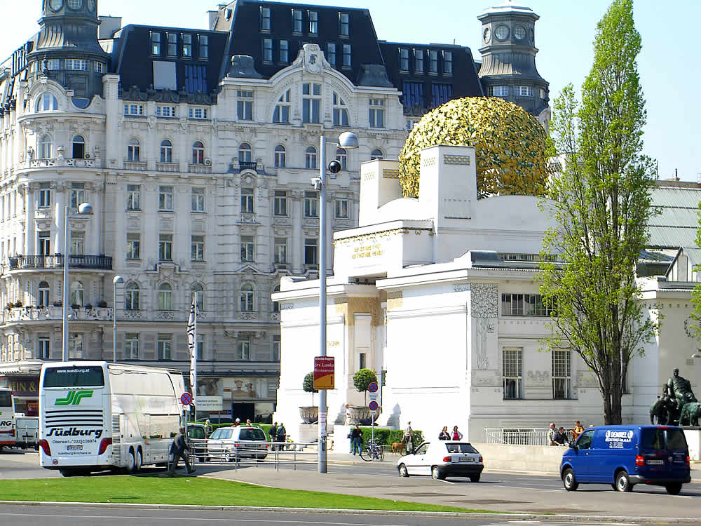 Secession, 1898 von J.M. Olbrich erbaut, gegründet von Gustav Klimt